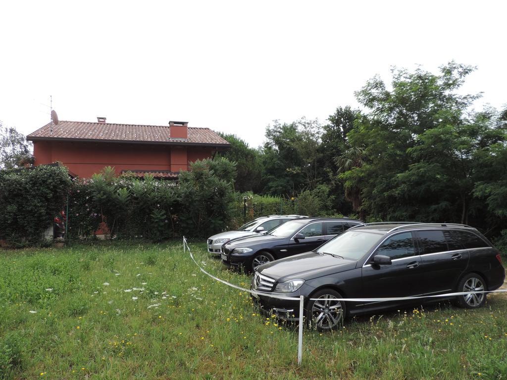 La Collina Since 2008 No Smoking B&B Βαρέζε Εξωτερικό φωτογραφία