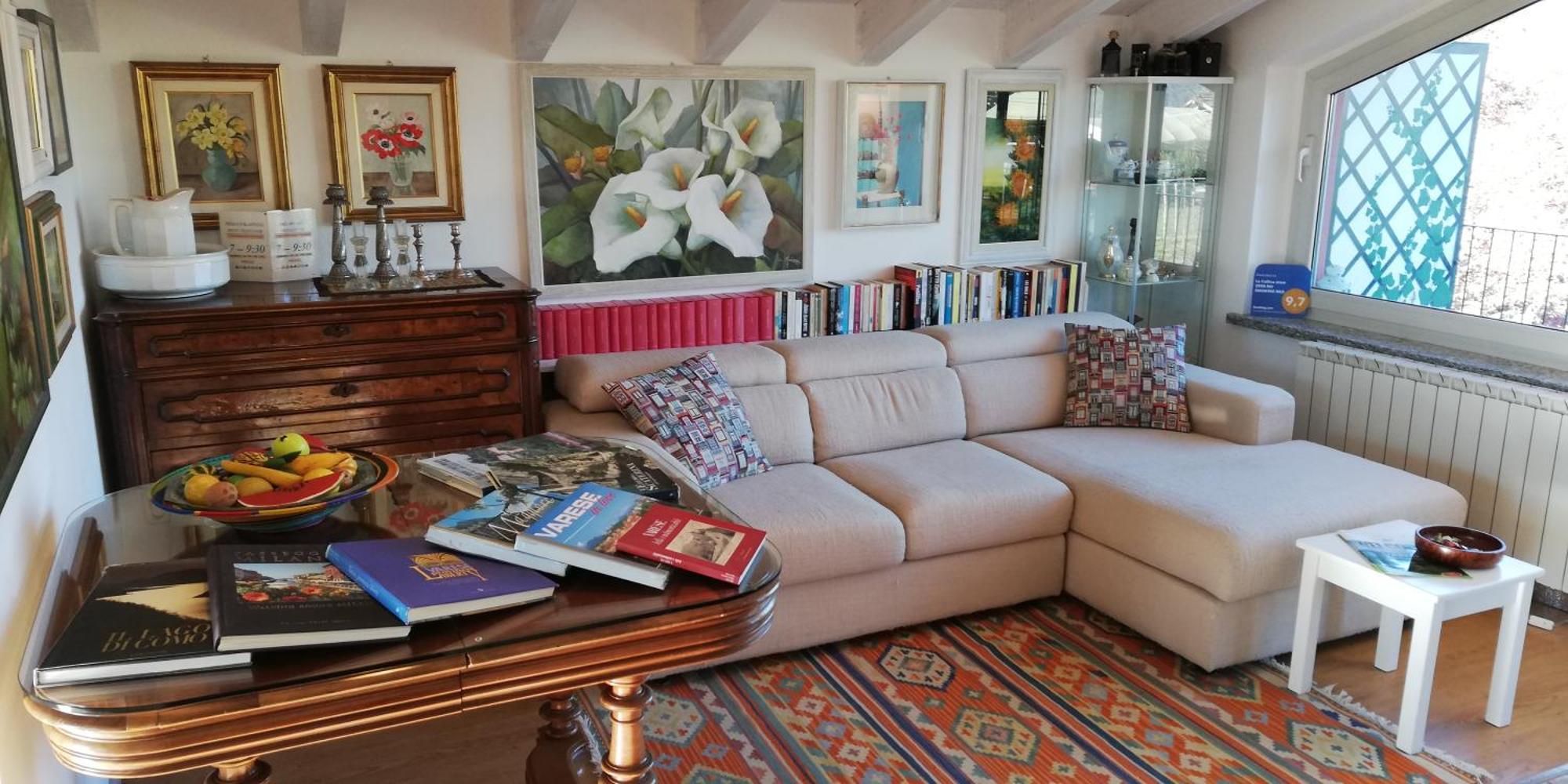 La Collina Since 2008 No Smoking B&B Βαρέζε Εξωτερικό φωτογραφία