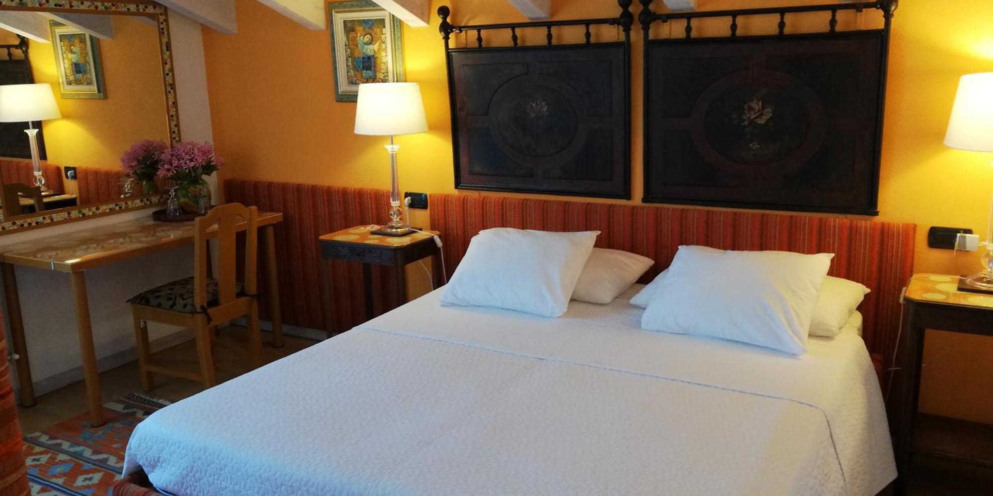 La Collina Since 2008 No Smoking B&B Βαρέζε Εξωτερικό φωτογραφία