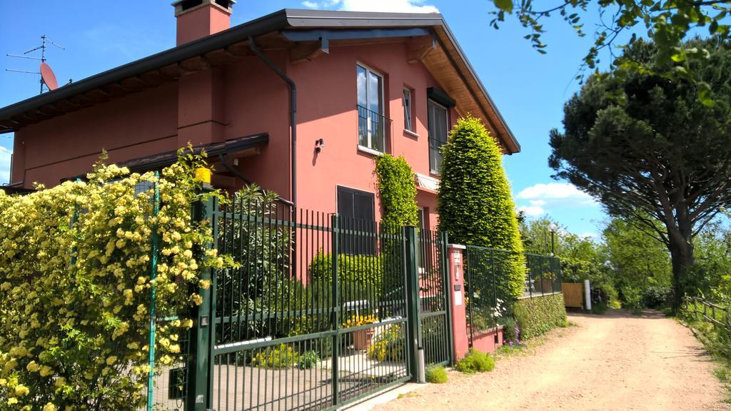 La Collina Since 2008 No Smoking B&B Βαρέζε Εξωτερικό φωτογραφία