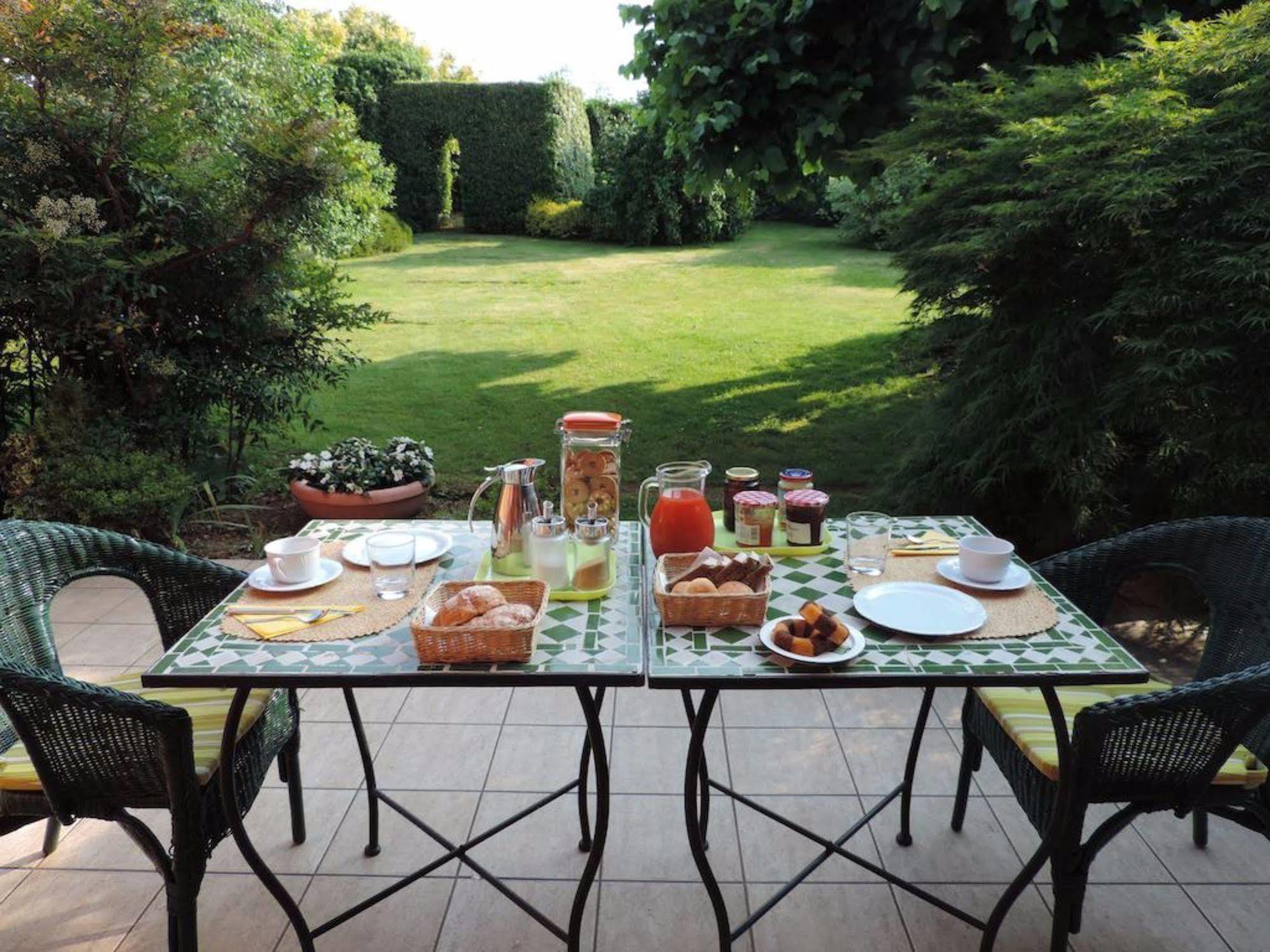 La Collina Since 2008 No Smoking B&B Βαρέζε Εξωτερικό φωτογραφία
